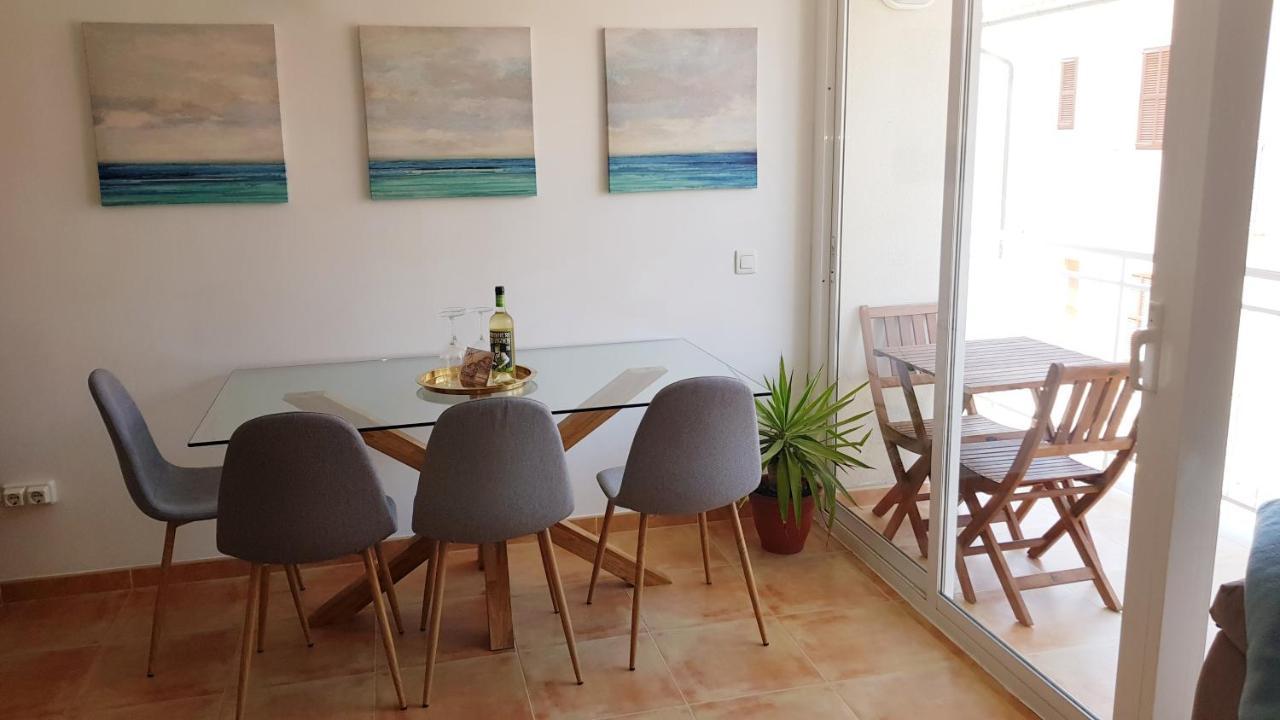Sonne & Meerblick Aus 40 Grad Heissem Whirlpool Geniessen - Zentral Am Hafen Und Dennoch Ruhig Cala Ratjada (Mallorca) Exterior foto