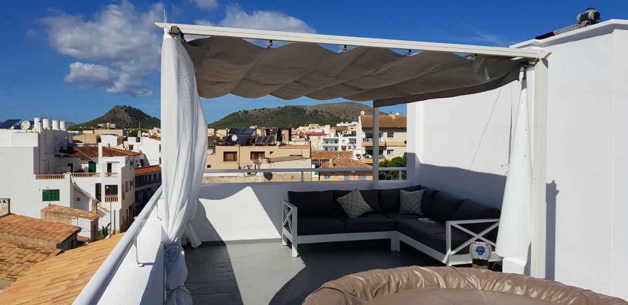 Sonne & Meerblick Aus 40 Grad Heissem Whirlpool Geniessen - Zentral Am Hafen Und Dennoch Ruhig Cala Ratjada (Mallorca) Exterior foto